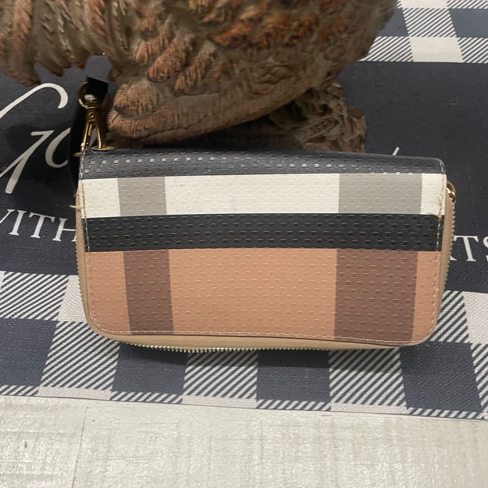 Wristlet wallet - Picture 6 of 6